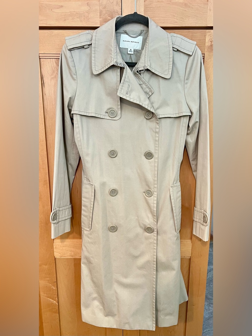 Banana Republic Classic Double-Breasted Trench Coat in Light Tan